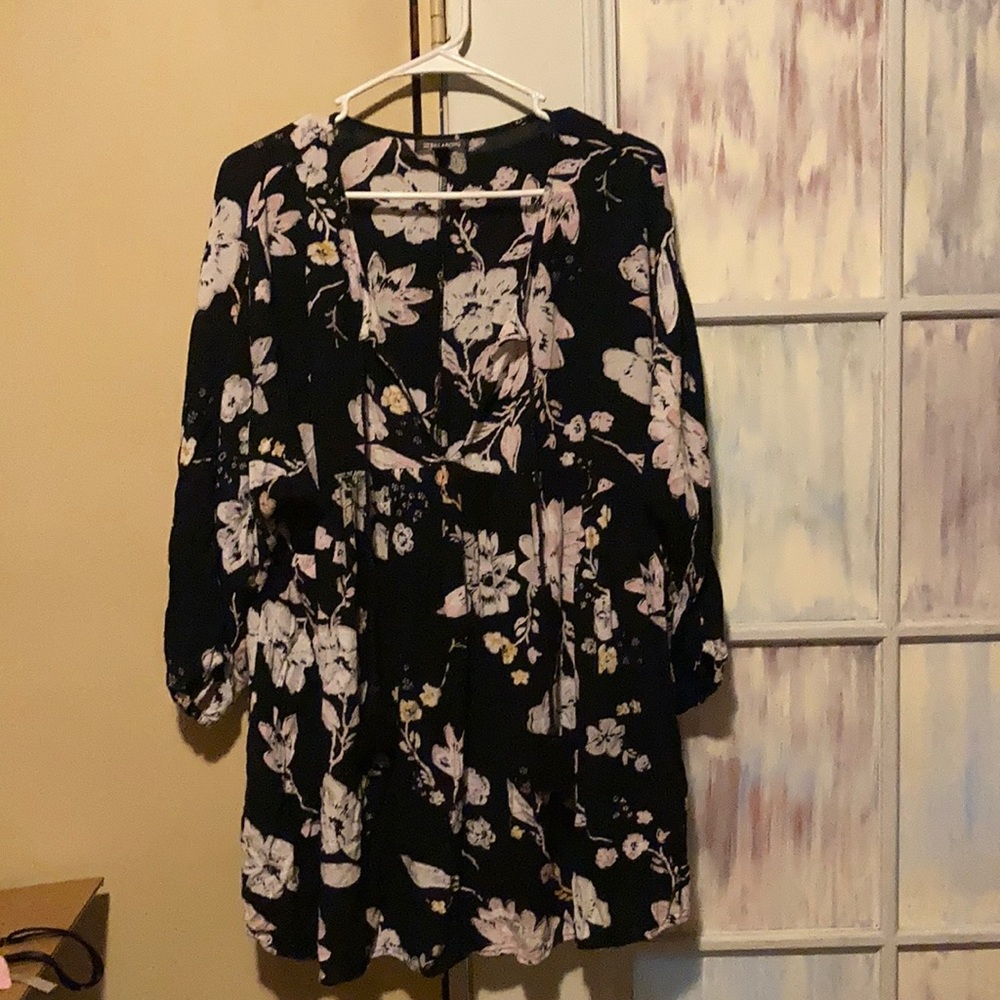 Women floral blouse
